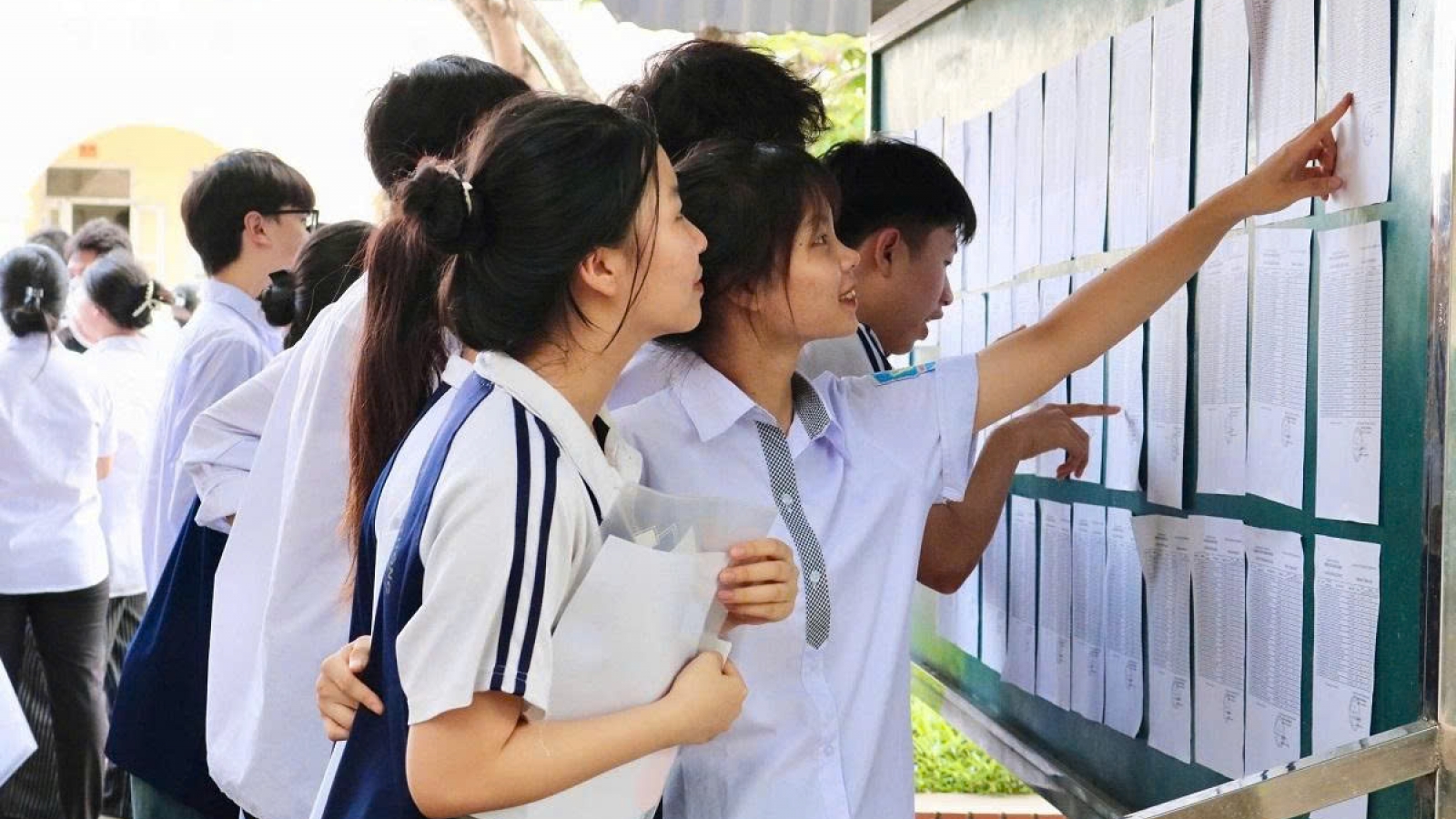 Ninh Bình dẫn đầu cả nước về điểm trung bình Kỳ thi tốt nghiệp THPT năm 2026